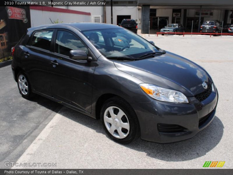 Magnetic Gray Metallic / Ash Gray 2010 Toyota Matrix 1.8