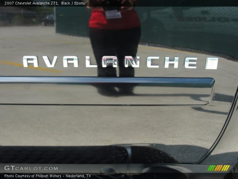 Black / Ebony 2007 Chevrolet Avalanche Z71