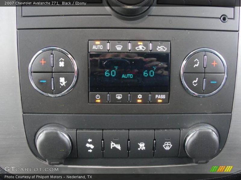 Black / Ebony 2007 Chevrolet Avalanche Z71