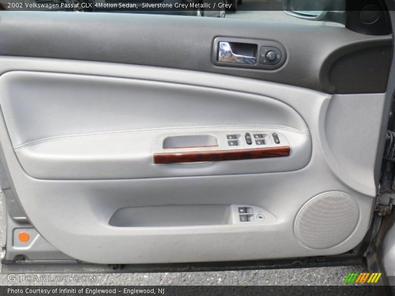 Silverstone Grey Metallic / Grey 2002 Volkswagen Passat GLX 4Motion Sedan