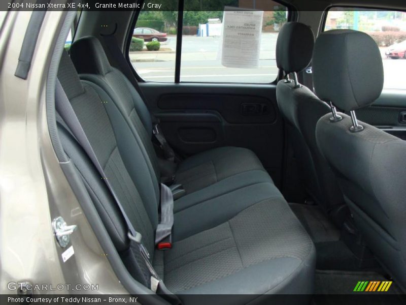 Granite Metallic / Gray 2004 Nissan Xterra XE 4x4