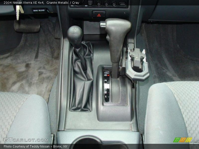 Granite Metallic / Gray 2004 Nissan Xterra XE 4x4