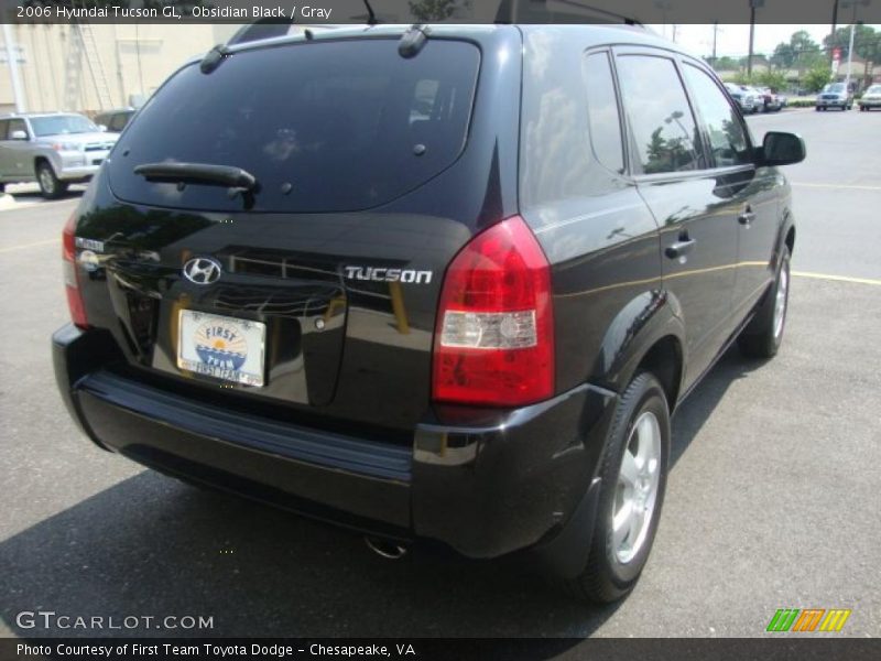 Obsidian Black / Gray 2006 Hyundai Tucson GL