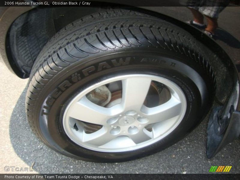 Obsidian Black / Gray 2006 Hyundai Tucson GL