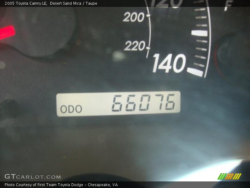 Desert Sand Mica / Taupe 2005 Toyota Camry LE