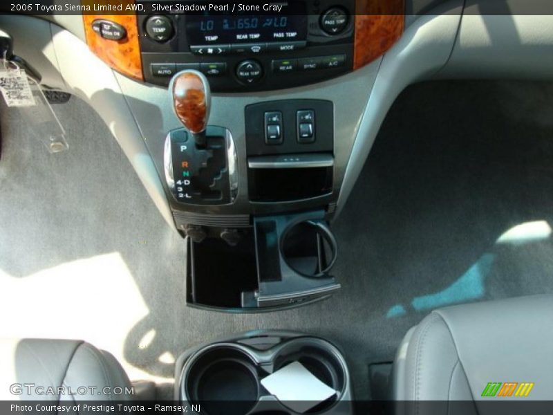 Silver Shadow Pearl / Stone Gray 2006 Toyota Sienna Limited AWD