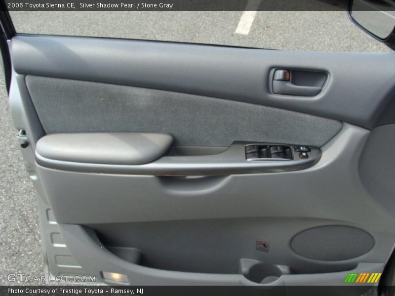 Silver Shadow Pearl / Stone Gray 2006 Toyota Sienna CE