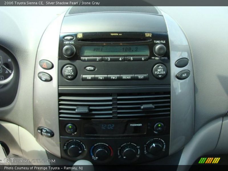Silver Shadow Pearl / Stone Gray 2006 Toyota Sienna CE