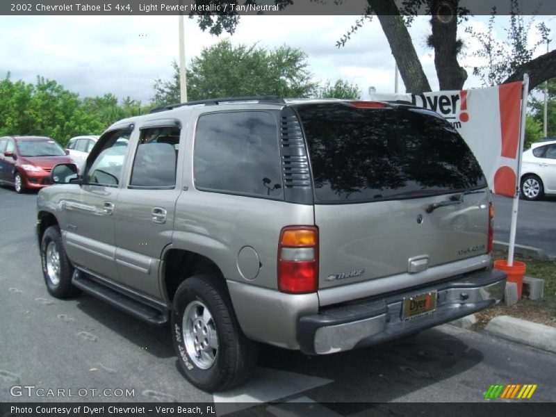 Light Pewter Metallic / Tan/Neutral 2002 Chevrolet Tahoe LS 4x4