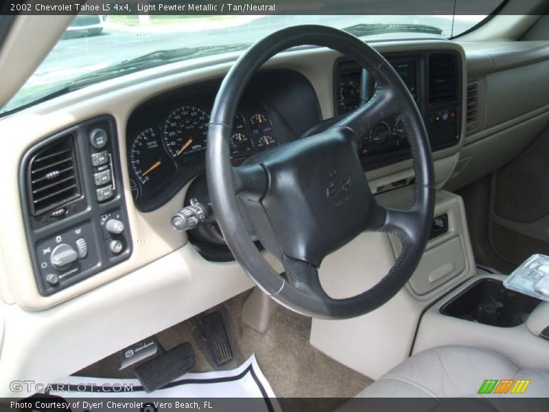 Light Pewter Metallic / Tan/Neutral 2002 Chevrolet Tahoe LS 4x4