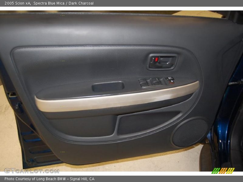 Spectra Blue Mica / Dark Charcoal 2005 Scion xA