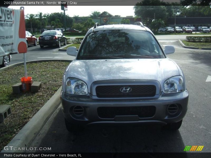 Nordic White / Gray 2003 Hyundai Santa Fe I4