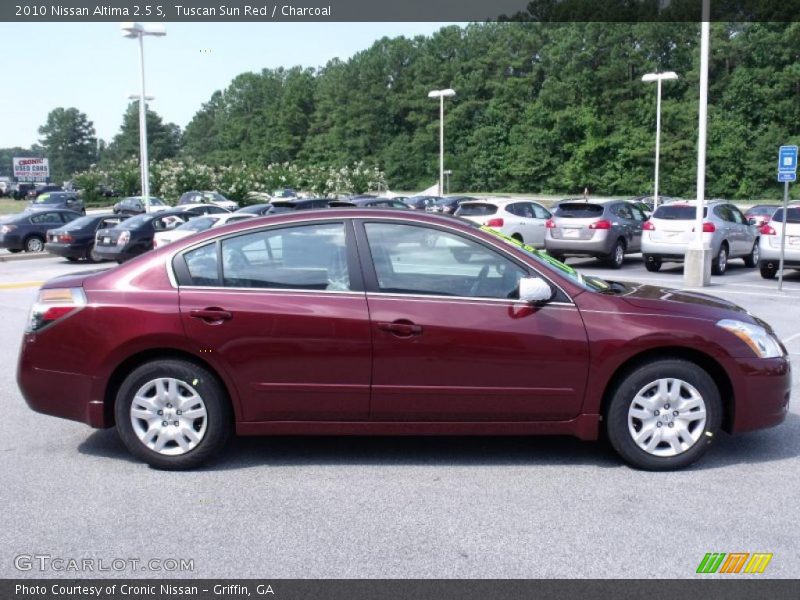 Tuscan Sun Red / Charcoal 2010 Nissan Altima 2.5 S