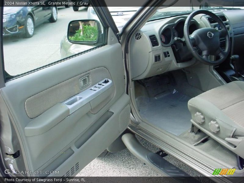 Granite Metallic / Gray 2004 Nissan Xterra SE