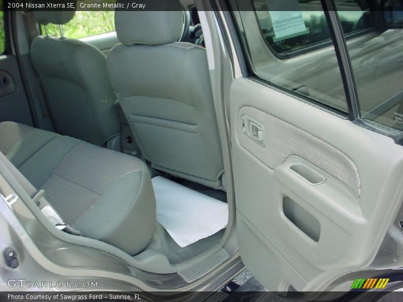 Granite Metallic / Gray 2004 Nissan Xterra SE
