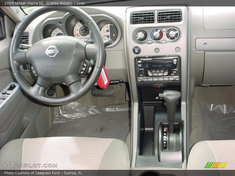 Granite Metallic / Gray 2004 Nissan Xterra SE