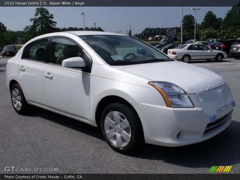 Aspen White / Beige 2010 Nissan Sentra 2.0