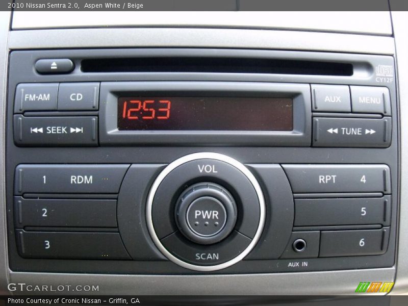 Aspen White / Beige 2010 Nissan Sentra 2.0