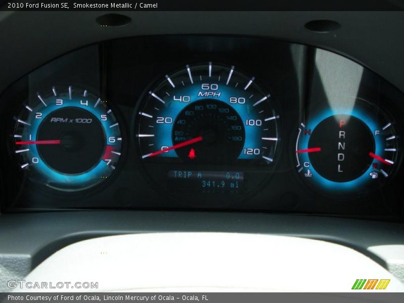 Smokestone Metallic / Camel 2010 Ford Fusion SE
