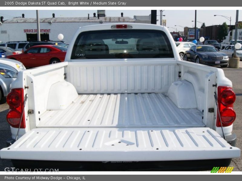 Bright White / Medium Slate Gray 2005 Dodge Dakota ST Quad Cab