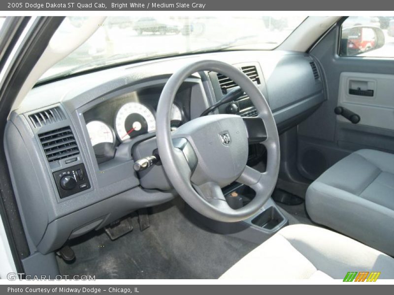 Bright White / Medium Slate Gray 2005 Dodge Dakota ST Quad Cab