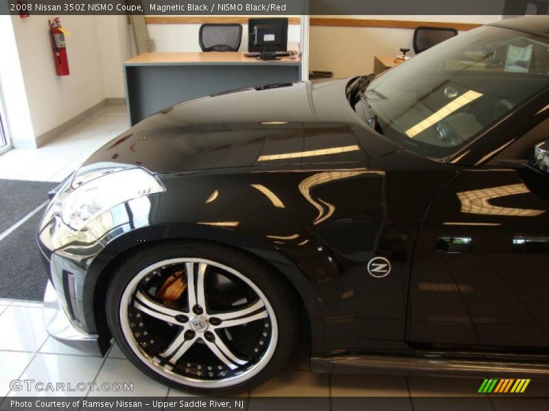 Magnetic Black / NISMO Black/Red 2008 Nissan 350Z NISMO Coupe