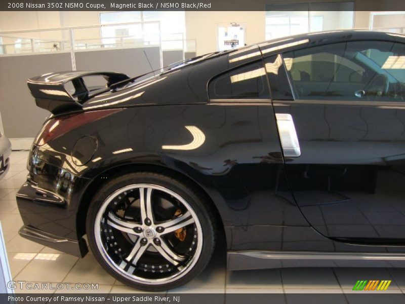 Magnetic Black / NISMO Black/Red 2008 Nissan 350Z NISMO Coupe