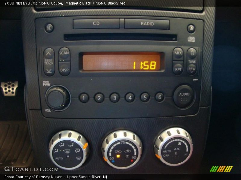 Magnetic Black / NISMO Black/Red 2008 Nissan 350Z NISMO Coupe