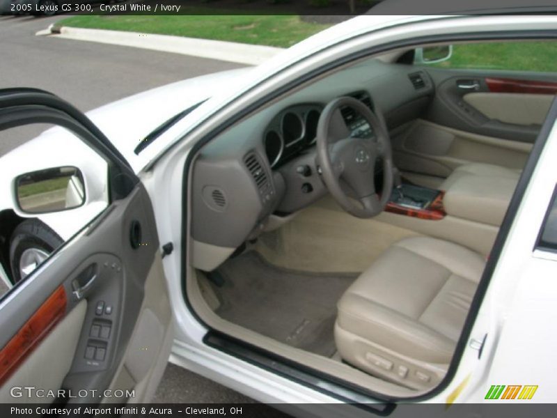 Crystal White / Ivory 2005 Lexus GS 300