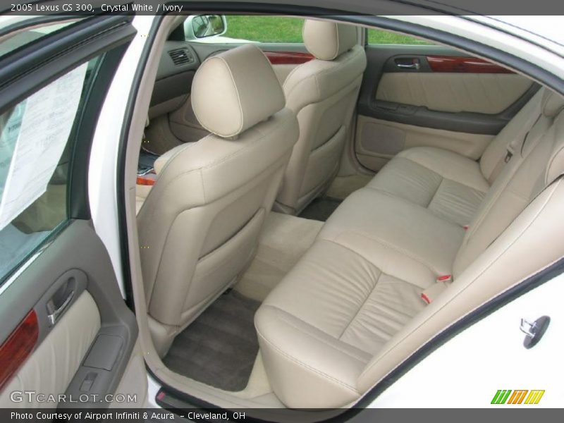 Crystal White / Ivory 2005 Lexus GS 300