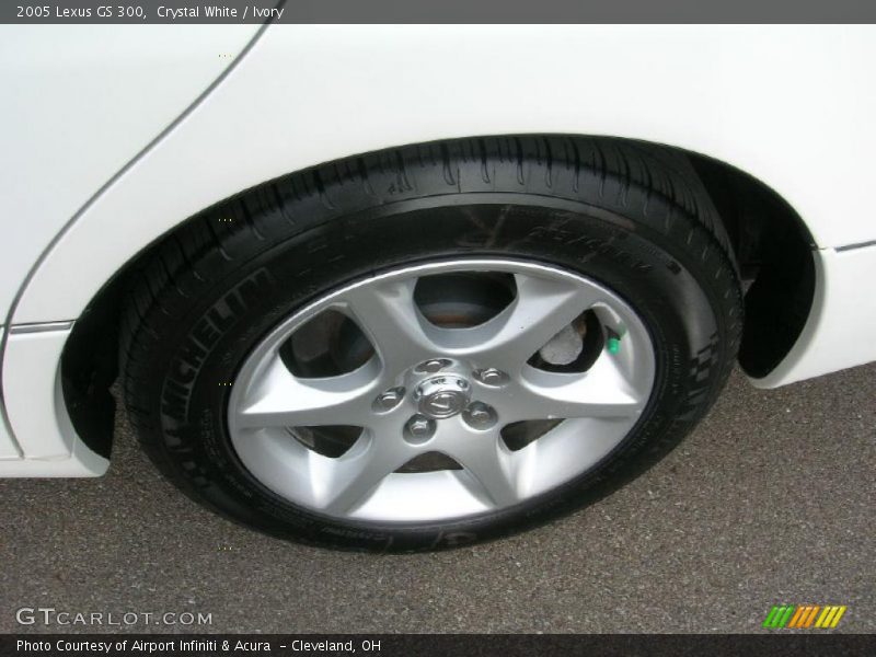 Crystal White / Ivory 2005 Lexus GS 300