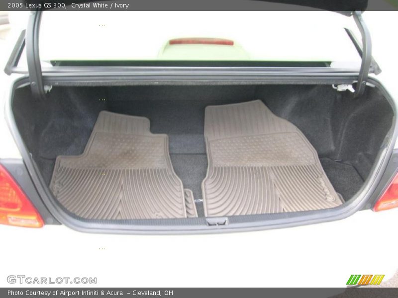 Crystal White / Ivory 2005 Lexus GS 300