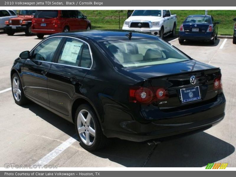 Black / Cornsilk Beige 2010 Volkswagen Jetta TDI Sedan