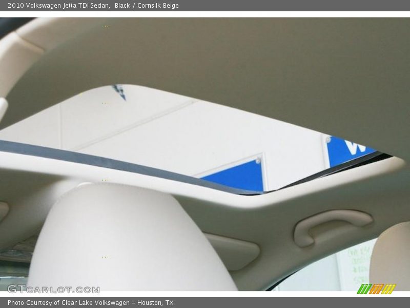 Black / Cornsilk Beige 2010 Volkswagen Jetta TDI Sedan