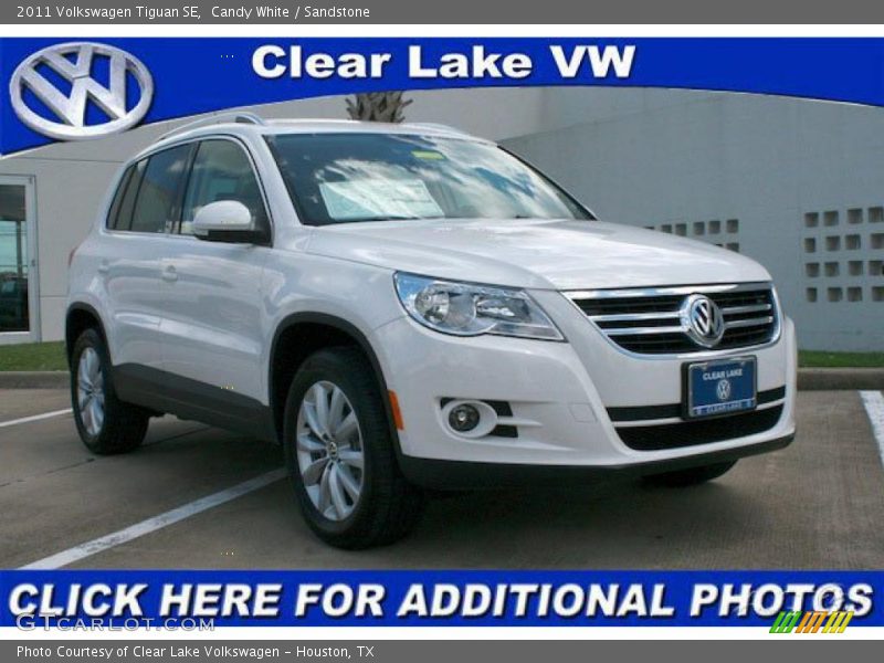 Candy White / Sandstone 2011 Volkswagen Tiguan SE