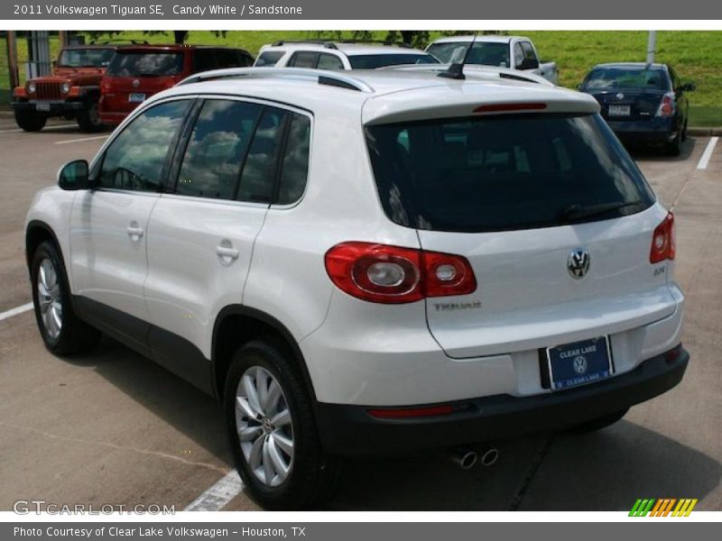 Candy White / Sandstone 2011 Volkswagen Tiguan SE