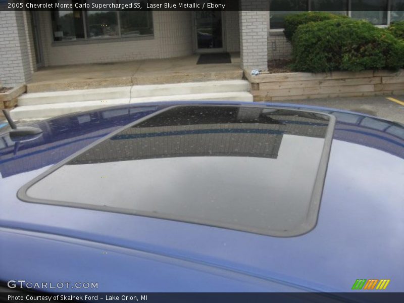Laser Blue Metallic / Ebony 2005 Chevrolet Monte Carlo Supercharged SS