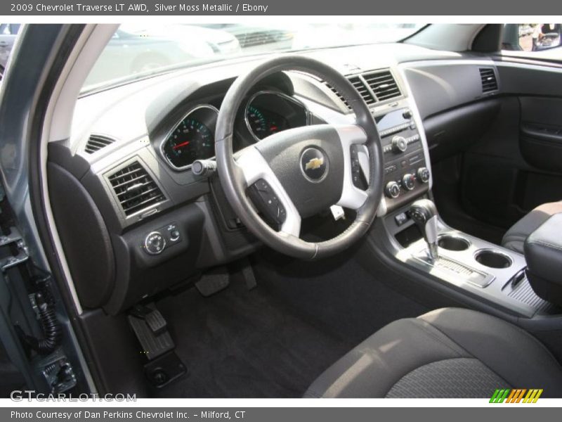 Silver Moss Metallic / Ebony 2009 Chevrolet Traverse LT AWD