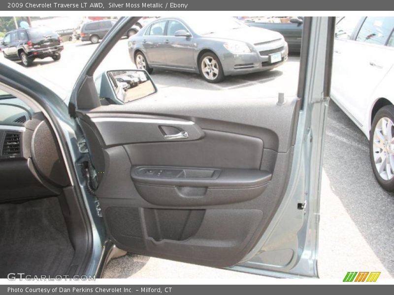 Silver Moss Metallic / Ebony 2009 Chevrolet Traverse LT AWD