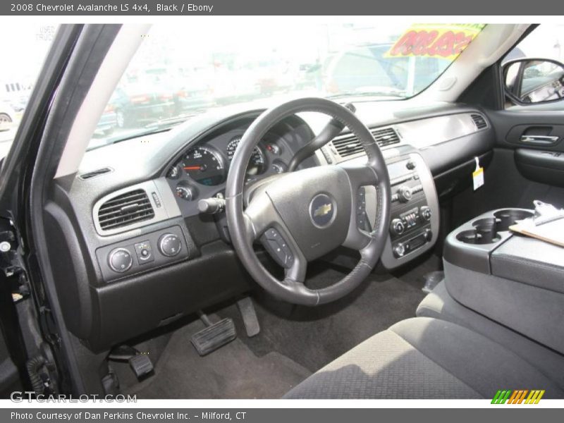 Black / Ebony 2008 Chevrolet Avalanche LS 4x4