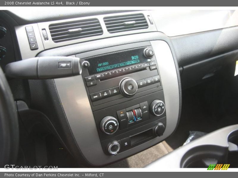 Black / Ebony 2008 Chevrolet Avalanche LS 4x4