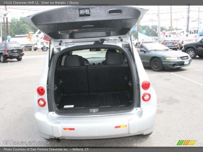 Silver Ice Metallic / Ebony 2010 Chevrolet HHR LS