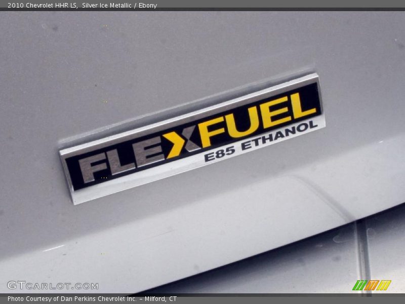 Silver Ice Metallic / Ebony 2010 Chevrolet HHR LS