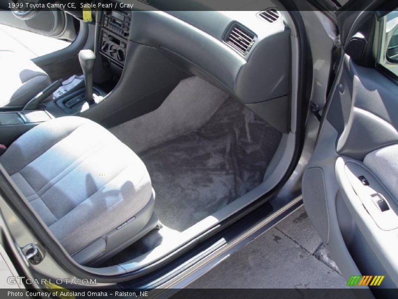 Sable Pearl / Gray 1999 Toyota Camry CE