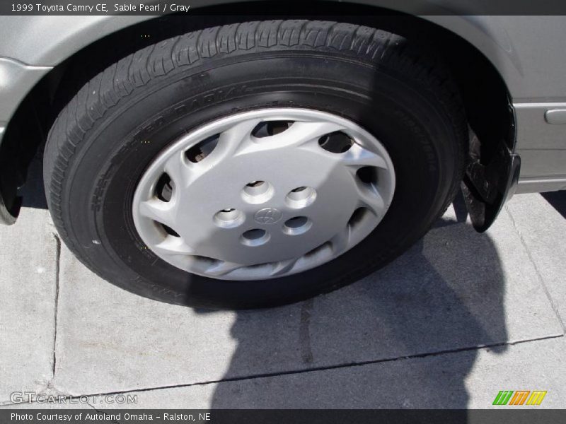 Sable Pearl / Gray 1999 Toyota Camry CE