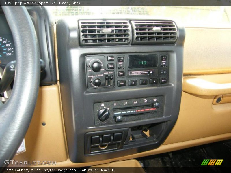 Black / Khaki 1998 Jeep Wrangler Sport 4x4