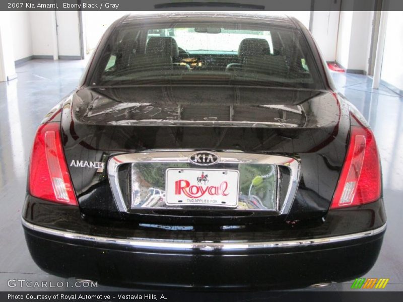 Ebony Black / Gray 2007 Kia Amanti