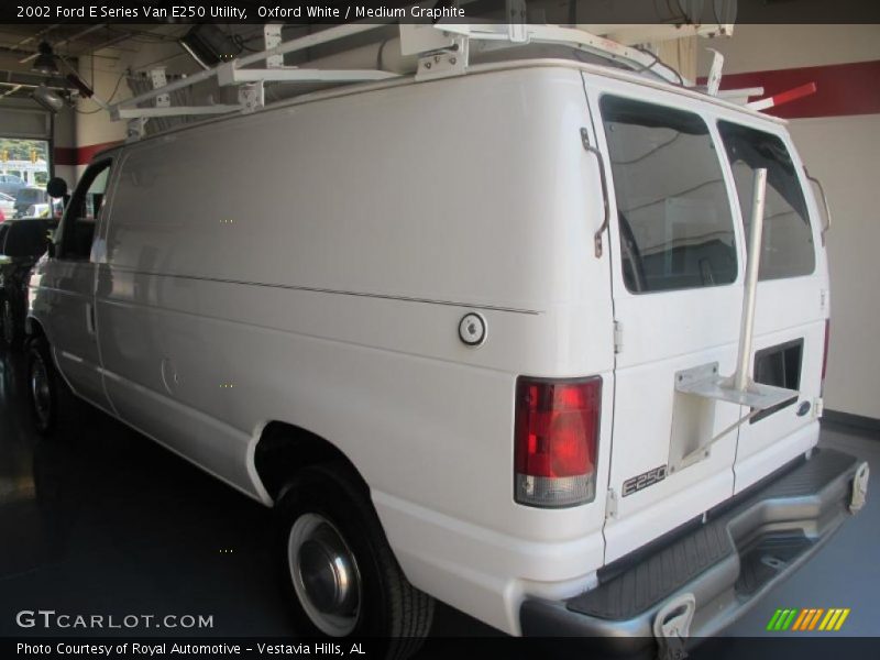 Oxford White / Medium Graphite 2002 Ford E Series Van E250 Utility