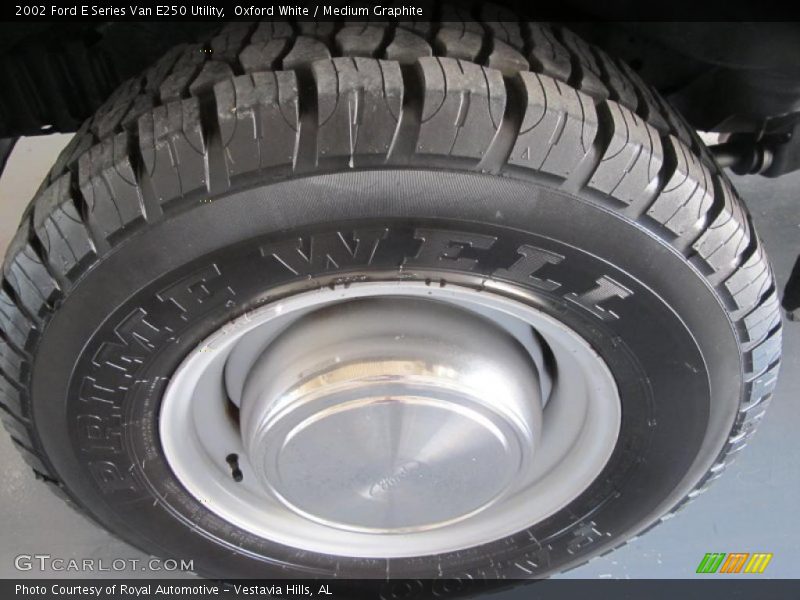 Oxford White / Medium Graphite 2002 Ford E Series Van E250 Utility