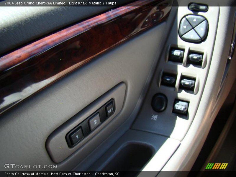 Light Khaki Metallic / Taupe 2004 Jeep Grand Cherokee Limited